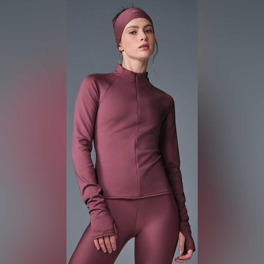 Alo Yoga Airlift Winter Warm 1/4 Zip Long Sleeve Bergundy Truffle S